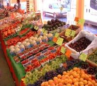 Fresh Fruit on Farmers Market