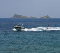 Baraka Point Ski Boat