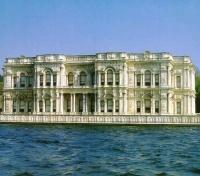  Beylerbeyi Palace