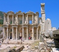 Ruins of Ephesus Ruins of Ephesus