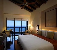 The Leela Kempinski - Guest Room