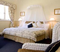 Peppers Guest House - Classic Room