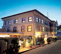 Arena Hotel
