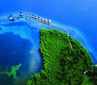 Punta Caracol Acqua Lodge