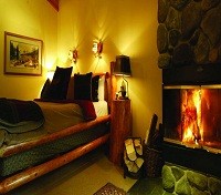 Moraine Lake Lodge Room 
