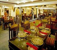 Arabian Courtyard Hotel & Spa Dining