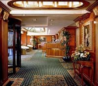 De La Ville Hotel 