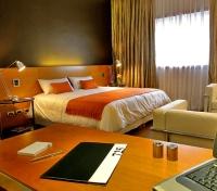 725 Continental Hotel - Accomodation