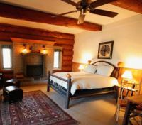 Suite Bedroom