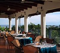 Cristal Ballena Dining