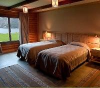 Dos Lagos Guest Room