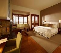 Spicers Peak Lodge Suite