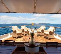 M/Y Grace Deck