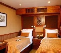 M/Y Grace Cabin