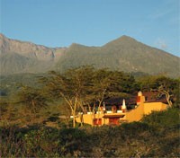Hatari Lodge