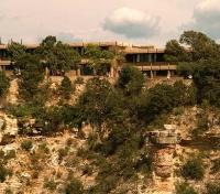 Kachina Lodge Exterior
