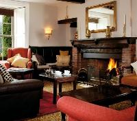 Macdonald Swan Hotel Lounge
