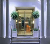 Mandeville Hotel