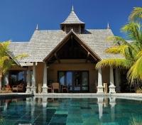 Maradiva Villa Resort & Spa