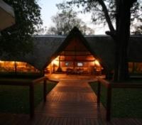 Ndhovu Safari Lodge