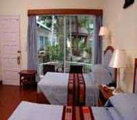 Emerald Land Inn Room