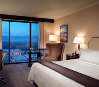 Sheraton Universal King Guest Room
