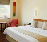 Deluxe Bedroom