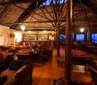 Azanzi Dining