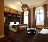 Main Suite
