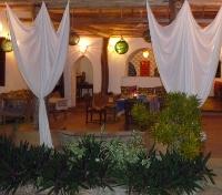 Che Che Vule - Outdoor Dining