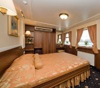 Deluxe Junior Suite