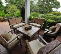 Shangazi House - Dining