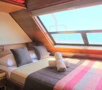 Double Cabin