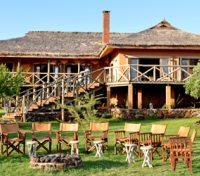 Escarpment Luxury Lodge Exterior