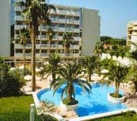 Ambassadeur Hotel 