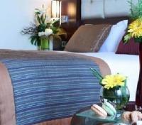 Golden Tulip Guestroom