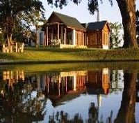 Tarn Country House 