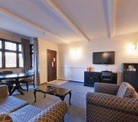 Suite Lounge