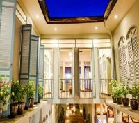 Emperador Hotel