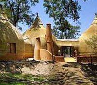 Hoyo Hoyo Exterior