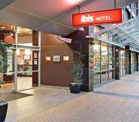 Ibis Wellington Entrance