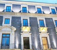 Una Hotel Palace 