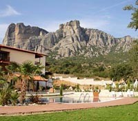 Famissi Hotel 