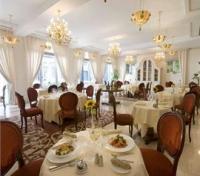 Kempinski Hotel Dukes' Palace - Dining