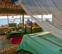 Kiwayu Safari Village - Guest Room