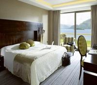 Lakeview Room