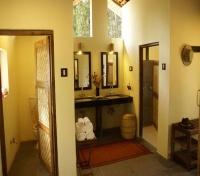 Shergarh Tented Camp Bathroom