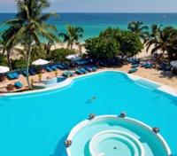 Melia Las Americas Pool Area