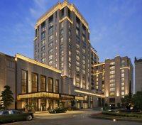 Peninsula Hotel Exterior