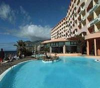 Pestana Bay